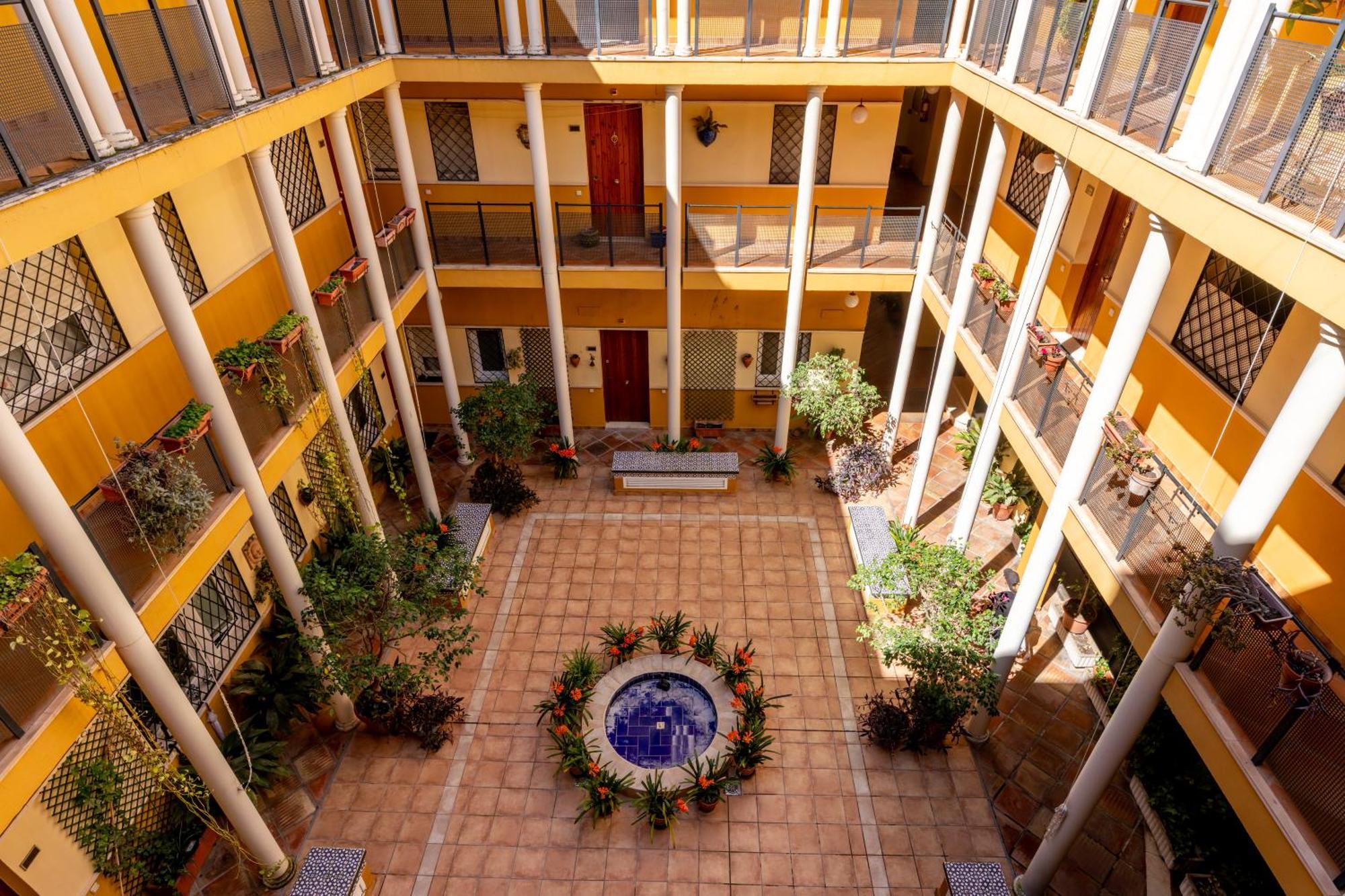 San Vicente-museo Apartment Seville