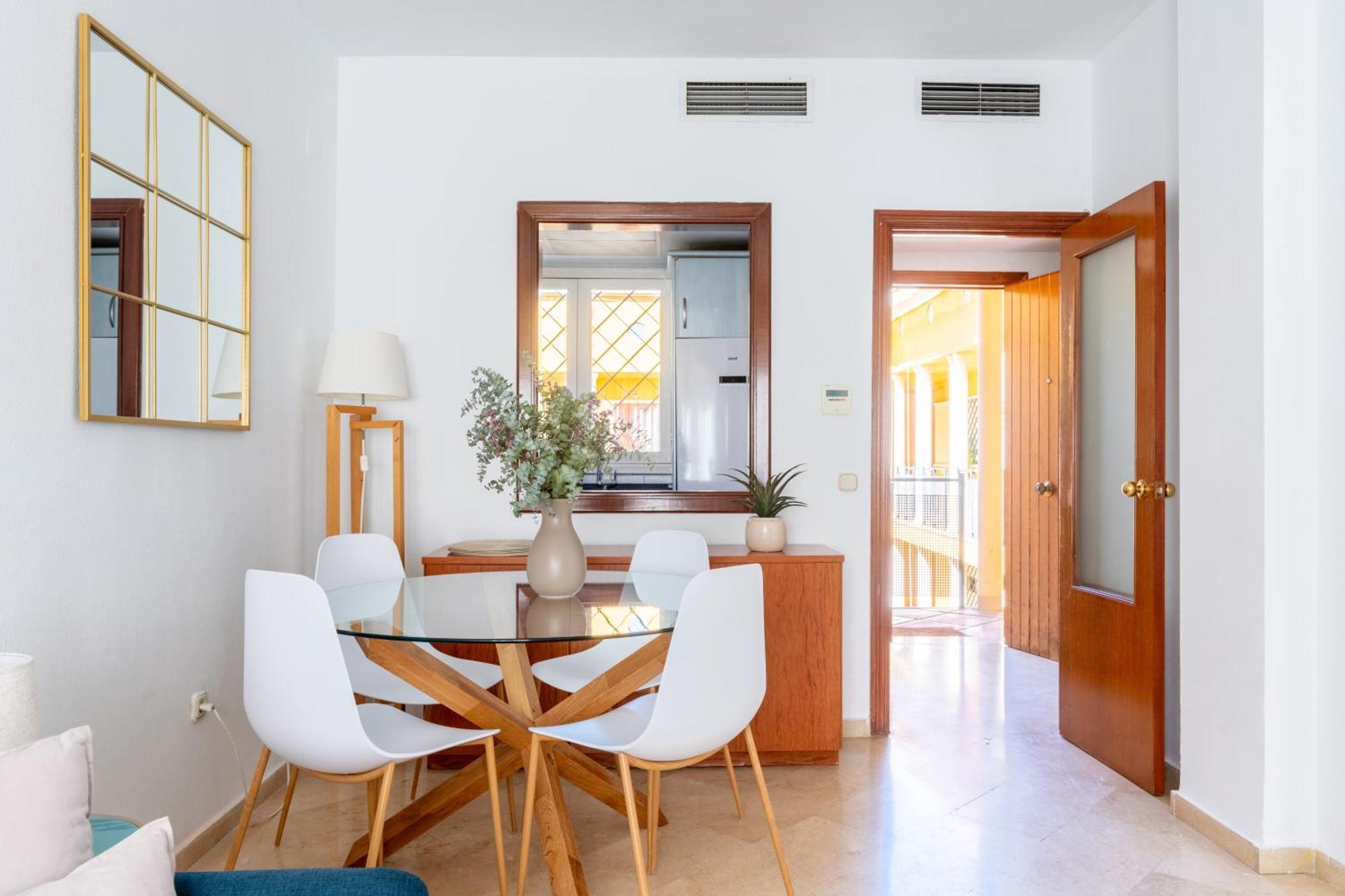 San Vicente-museo Apartment Seville
